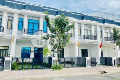 Bán lỗ nhà phố 135m2 da the sol city chợ hưng long