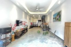 Thạch bàn ô tô đỗ cổng gần phố nhà đẹp ở ngay