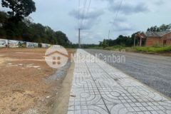 Đất nền ngộp 1 dt769 full thổ cư shr