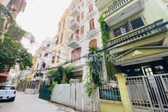 Bán nhà trần quốc hoàn cầu giấy hà nội 15 5 tỷ