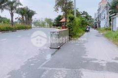 Nhà 2 tầng 75m2 căn góc 2 mặt hẻm xh phú hữu q9