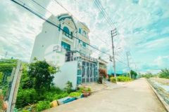 Đất mặt rạch số 2 thạnh xuân 25