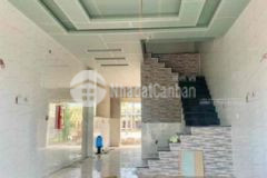 Bán nhà tại ngã 4 chính mộ đức