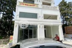 Bán nhà phố vị trí đắc địa ngay ngã tư tân phong