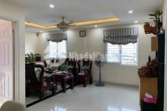 Cần bán căn góc tầng cao full nội thất