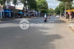 Bán nhà mặt tiền đường mai hắc đế