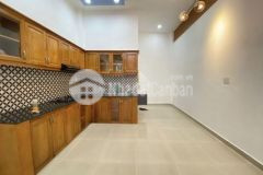 Xe hơi ngủ trong nhà ngang 6 hẻm xe hơi lâm v bền