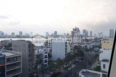 Cần bán căn hộ monarchy1pn đầy đủ nội thất giá tốt