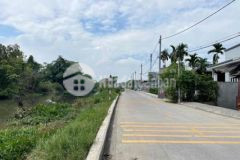 Đất mặt kênh đường tl 13 dt5 33x23m hướng đnam