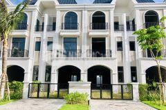 Bán gấp trong tuần 1căn lavilla green city ven sông