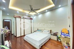 Bán nhà mặt phố cù chính lan ngã tư sở