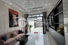 Bán nhà mặt tiền kinh doanh ngay chợ