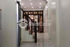 Nhà ngõ 13 phường mai động 32m x 4t sđcc