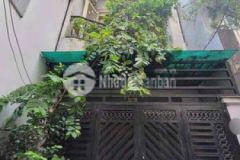 Nhà 2 lầu sân thượng 3 phòng cách đs 8 40m p11