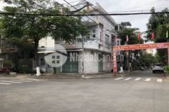 Nhà 2 mặt tiền đường 7m5 nguyễn sơn nguyễn thành ý