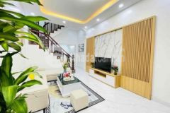 Gấpnhà đẹplạc long quân2 thoángfull đồ42m2 4t