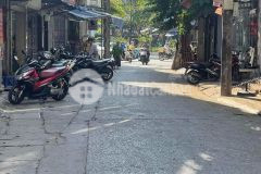 Bán nhà văn cao quận ba đình phân lô vỉa hè, gara oto gần hồ tây. 44m2x5t giá 10.8 tỷ