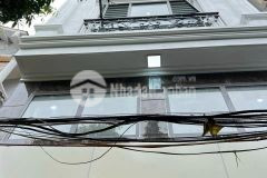 Bán gấp nhà đẹp hoàng quốc việt,cầu giấy,ô tô,40m,6t,giá 7.6 tỷ.lh 0966866250