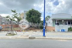 Cần bán lô đất nắm trong khu tđc cách biển 300m