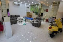 Bán gấp nhà đường hxh trần hưng đạo 50m2 hẻm 6m