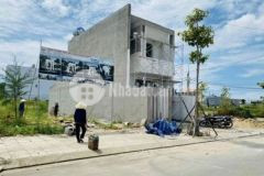 Lô đất bình sơn gần trường chợ ubnd giá 6 4trm2