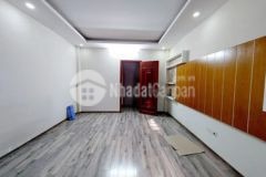 Đội cấn 2 mặt ngõ 3 thoáng full nội thất