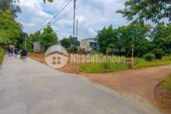 Đất thổ cư ngay uỷ ban xã đường betong shr