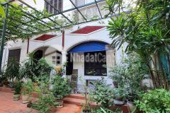 Bán biệt thự sân vườn 200m2 phố ngọc hà mặt tiền 18m view lăng bác 26 tỷ vip quận ba đình