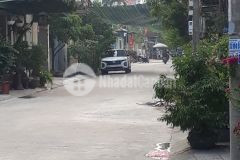 Chỉ 2,05 tỷ có đấtnhà đẹp p. trần lãm, ô tô to đậu đỗ chỉ 5 mét, 5 mét ra phố, 4 tầng, đẹp mê ly.