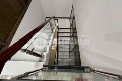 Nhà mặt tiền tiểu la gần núi thành hoà cường