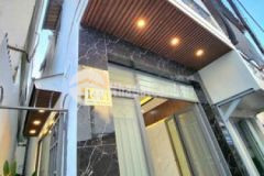 Nhà 64m2 hưng phú p8q8 cách mt chỉ 15m 2pn 2wc