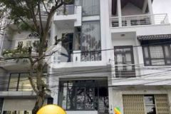 Nhà 4 tầng mặt tiền xuân diệu gần trục 32