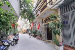 Hiếm 3 tỷ ô tô vào nhà phố giải phóng 30m2 x 5t