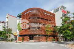 Đấu giá vườn đào 160m2 đường 40m2 view hồ