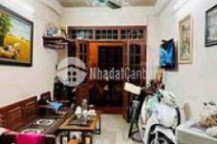 Nhà 4 tầng phố 83 q hai bà trưng lô góc