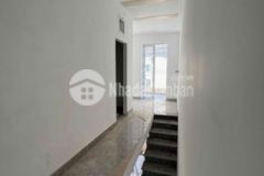 Cần bán gấp nhà mới 1 99 tỷ có chỗ đậu xe hơi dươn