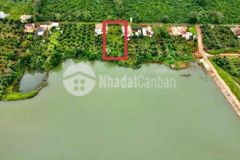 Đất giáp hồ tự nhiên có sẵn thổ cư