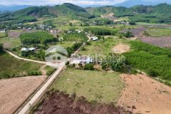 Đất ngay nhà văn hoá thôn nước nhĩ hương lộ 62 khánh phú chỉ 576 triệu