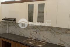 Hiếm 3.5 tỷ nhà bồ đề long biên 35mx5t ngõ thông nở hậu ô tô qua nhà full nội thất.