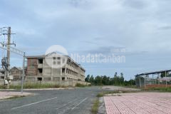 Cần ra 2 nền mặt tiền chợ trung tâm thị trần thạnh phú