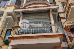 Nhỉnh 8 tỷ, bán nhà 108m 4 tầng trương định