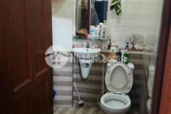 Nhà 1 trệt 1 lầu 2 phòng ngủ đường bà hom