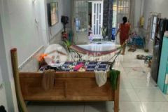 Nhà nở hậu giá chỉ 1 8tỷshr gác lửng hẻm xe hơi