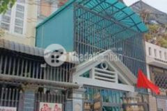 Nhà giảm giá hẵn 300tr chỉ còn 3ty8