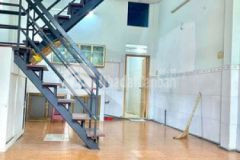 Nhà chưa đến 100trm2 giáp quận 1 võ duy ninh