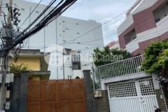 Bán nhà nát hoàng việt ngay coopmart hoàng văn thụ