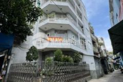 Cháy túi bán gấp nhà đang ở giá rẻ 4x21 hxh q11