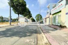 Chủ kẹt cứng cần bán lô đất mt đường đỗ nhuận