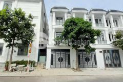 Bán 2 căn nhà mới xây 1t2l kdc hoàng nam 5, tân bình, tp dĩ an, bình dương