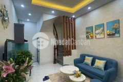 Bán nhà cực đẹp cầu giấy 40m ra đường oto tránh 4 tầng 35m2 4.0 tỷ